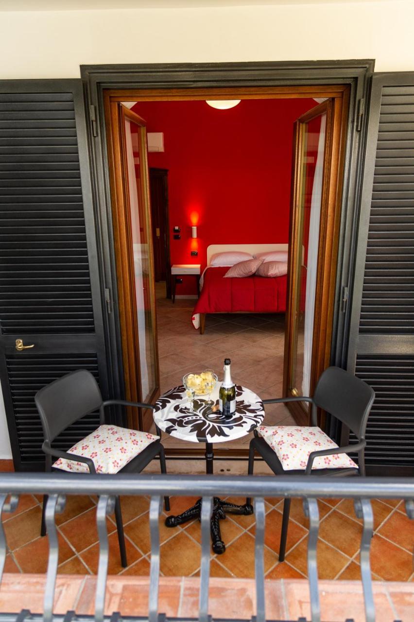 Ohana Bed And Breakfast Castellammare di Stabia Zewnętrze zdjęcie